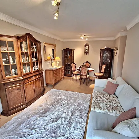 Sandstrand Apartment *