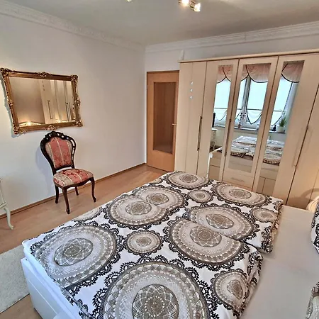 Sandstrand Apartment *